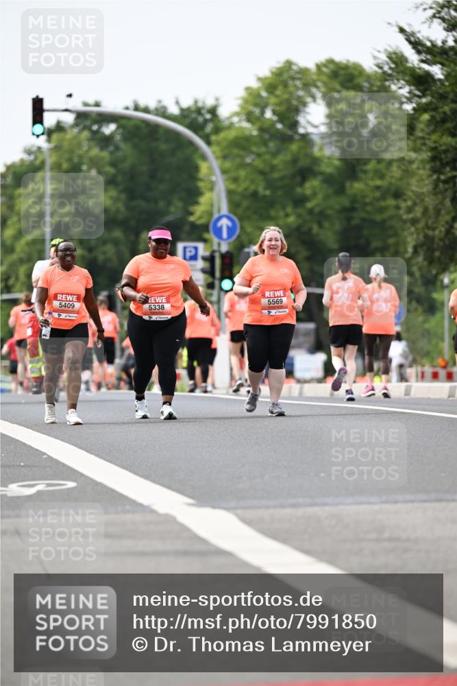 15.06.2025 - REWE Women's Run Dr. Thomas Lammeyer http://msf.ph/oto/7991850 15.06.2025 10:51:40 Laufen 4, 5569, 5409, 5338 meine-sportfotos.de