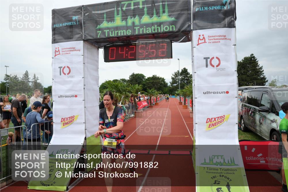 15.06.2025 - 7 Türme Triathlon Michael Strokosch http://msf.ph/oto/7991882 15.06.2025 14:25:51 Ziel 461, 1115 meine-sportfotos.de