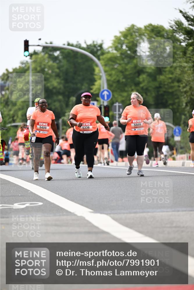15.06.2025 - REWE Women's Run Dr. Thomas Lammeyer http://msf.ph/oto/7991901 15.06.2025 10:51:41 Laufen 5338, 5409, 5569 meine-sportfotos.de