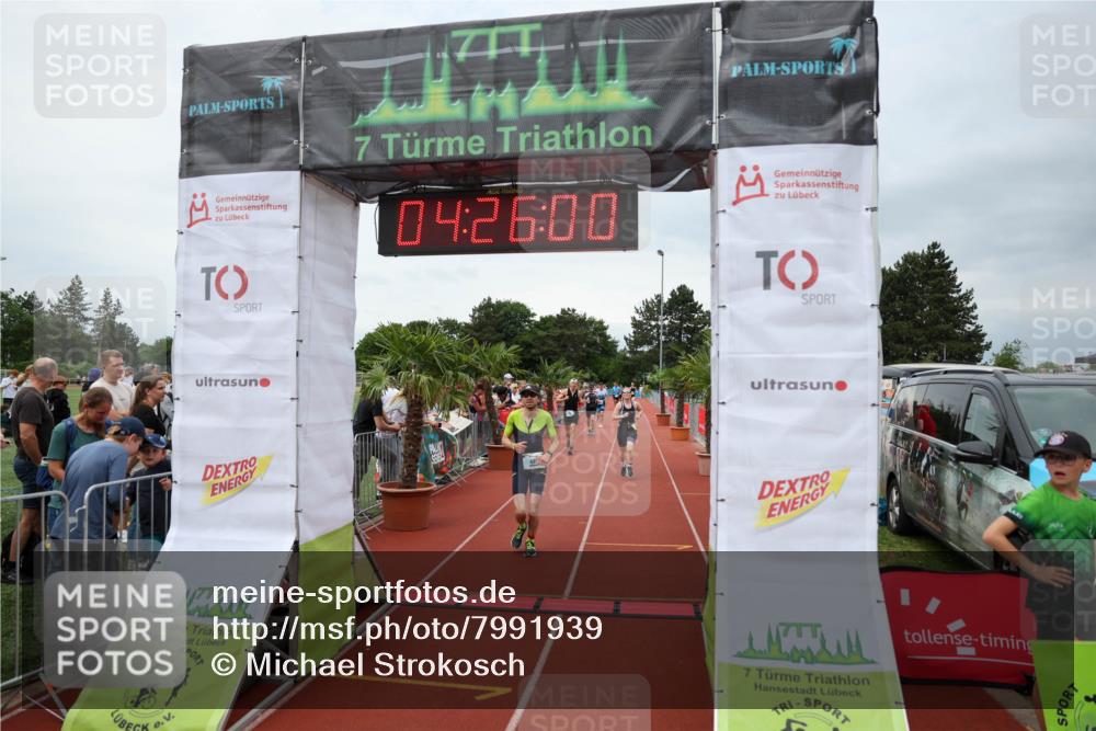 15.06.2025 - 7 Türme Triathlon Michael Strokosch http://msf.ph/oto/7991939 15.06.2025 14:25:59 Ziel 449, 639, 829 meine-sportfotos.de