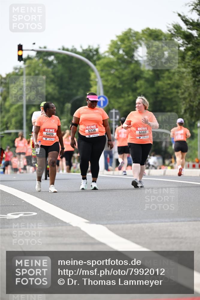 15.06.2025 - REWE Women's Run Dr. Thomas Lammeyer http://msf.ph/oto/7992012 15.06.2025 10:51:42 Laufen 5409, 5338, 5569 meine-sportfotos.de