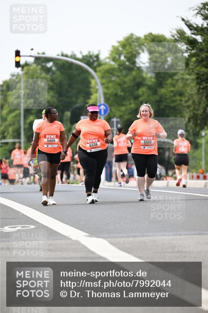 15.06.2025 - REWE Women's Run Dr. Thomas Lammeyer http://msf.ph/oto/7992044 15.06.2025 10:51:42 Laufen 5409, 5338, 5569 meine-sportfotos.de