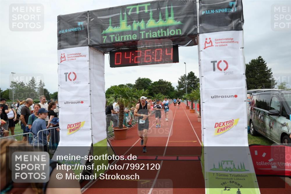 15.06.2025 - 7 Türme Triathlon Michael Strokosch http://msf.ph/oto/7992120 15.06.2025 14:26:03 Ziel 449, 562, 586, 639, 829 meine-sportfotos.de