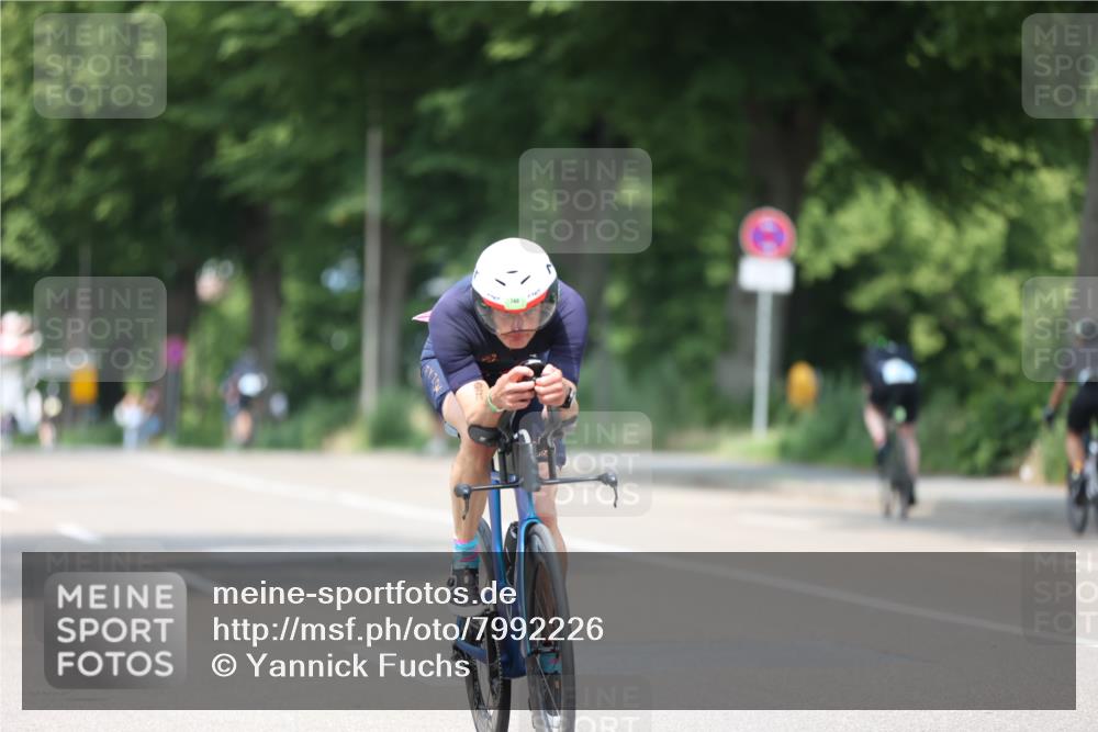 15.06.2025 - 7 Türme Triathlon Yannick Fuchs http://msf.ph/oto/7992226 15.06.2025 13:05:27 Radfahren 218, 292 meine-sportfotos.de