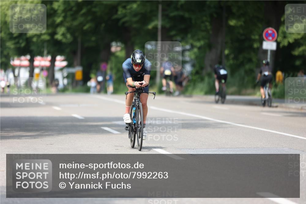 15.06.2025 - 7 Türme Triathlon Yannick Fuchs http://msf.ph/oto/7992263 15.06.2025 13:05:29 Radfahren 218, 292 meine-sportfotos.de