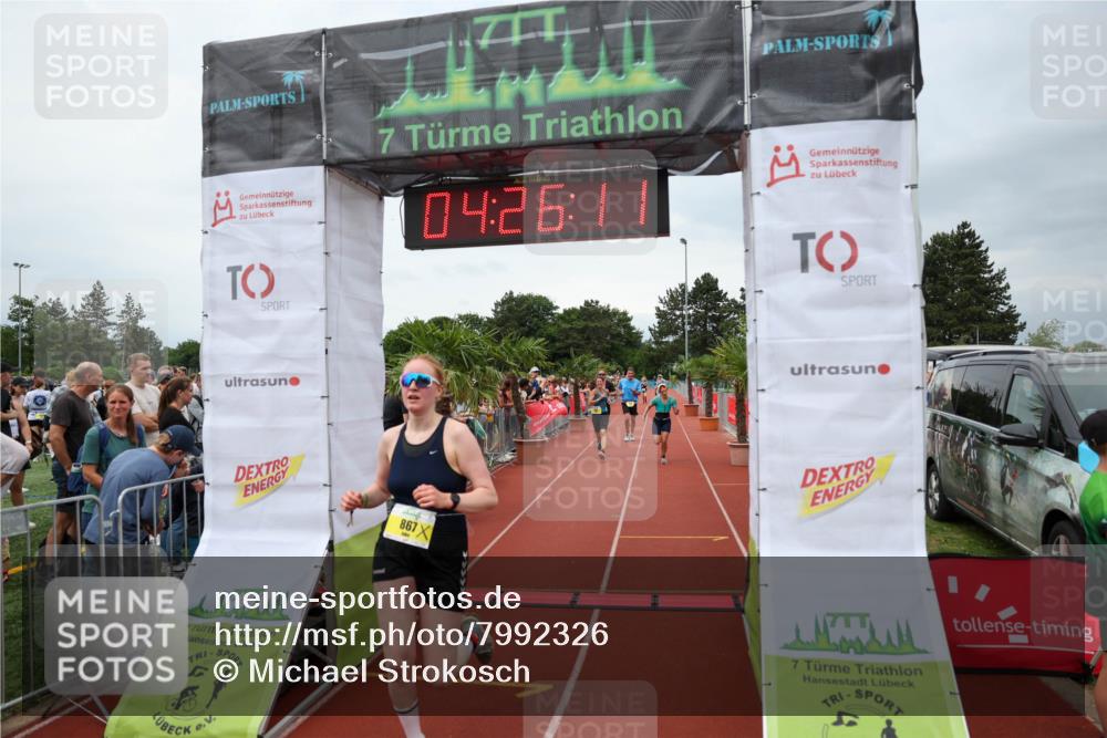 15.06.2025 - 7 Türme Triathlon Michael Strokosch http://msf.ph/oto/7992326 15.06.2025 14:26:10 Ziel 562, 586, 639, 665, 703, 768, 867 meine-sportfotos.de