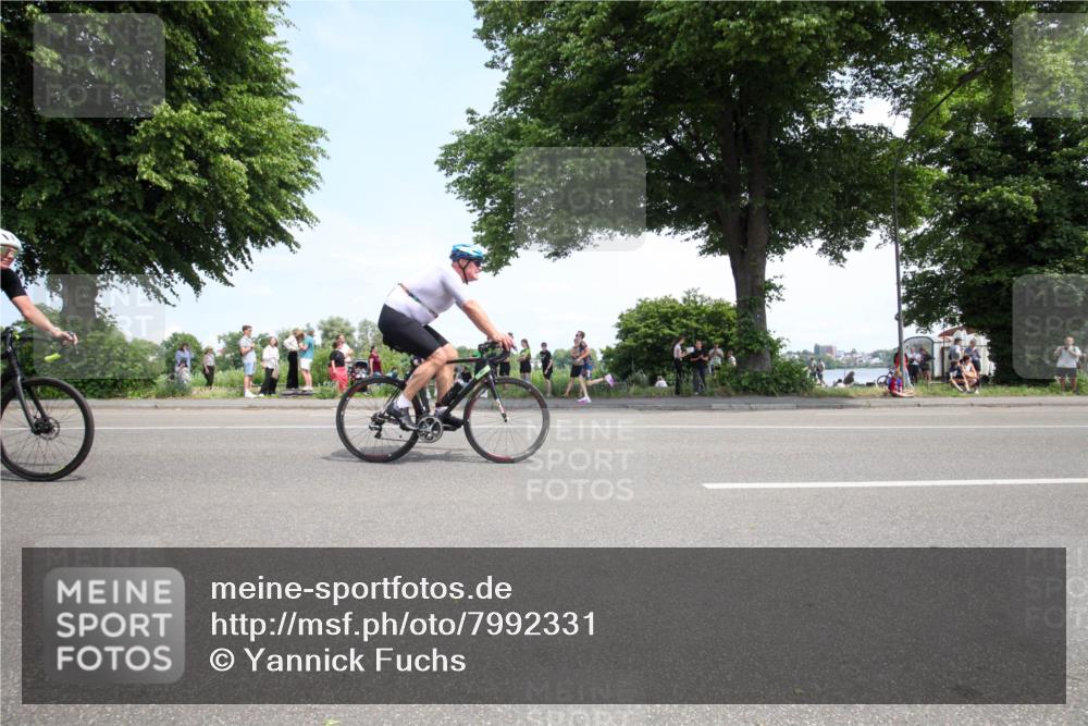 15.06.2025 - 7 Türme Triathlon Yannick Fuchs http://msf.ph/oto/7992331 15.06.2025 13:27:26 Radfahren 653 meine-sportfotos.de
