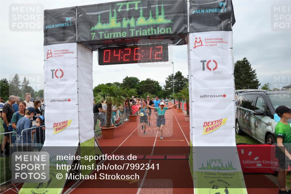 15.06.2025 - 7 Türme Triathlon Michael Strokosch http://msf.ph/oto/7992341 15.06.2025 14:26:12 Ziel 562, 586, 665, 703, 759, 768, 866, 867 meine-sportfotos.de