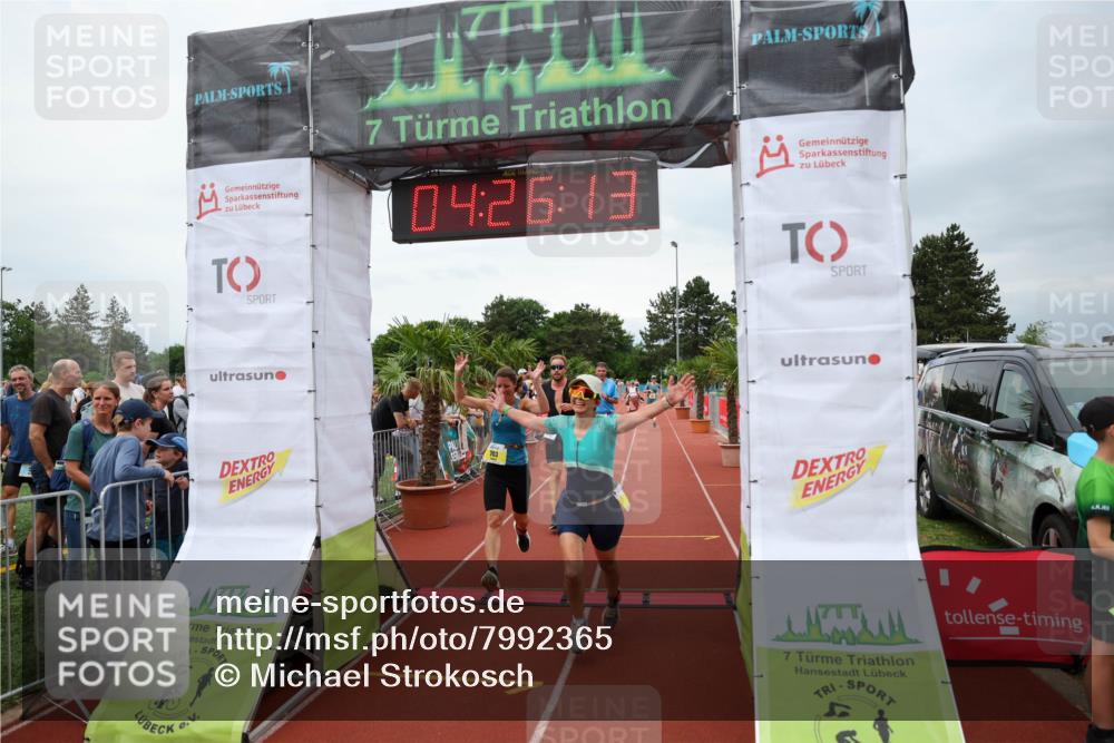15.06.2025 - 7 Türme Triathlon Michael Strokosch http://msf.ph/oto/7992365 15.06.2025 14:26:13 Ziel 562, 586, 665, 703, 759, 768, 866, 867 meine-sportfotos.de