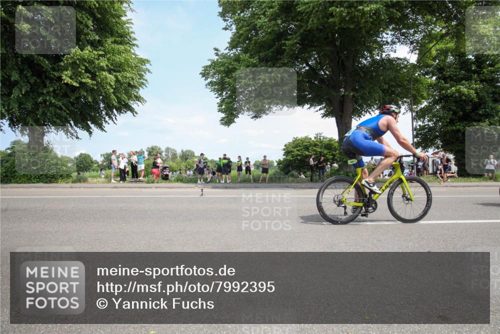 15.06.2025 - 7 Türme Triathlon Yannick Fuchs http://msf.ph/oto/7992395 15.06.2025 13:27:43 Radfahren 331, 568, 978 meine-sportfotos.de