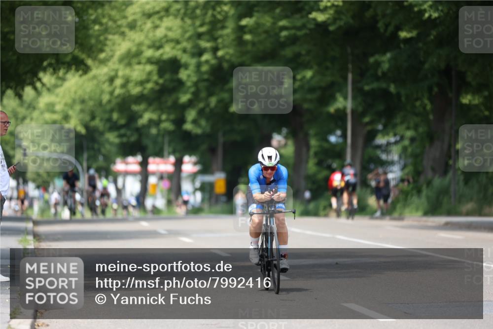 15.06.2025 - 7 Türme Triathlon Yannick Fuchs http://msf.ph/oto/7992416 15.06.2025 13:05:52 Radfahren 193, 421, 447, 548 meine-sportfotos.de