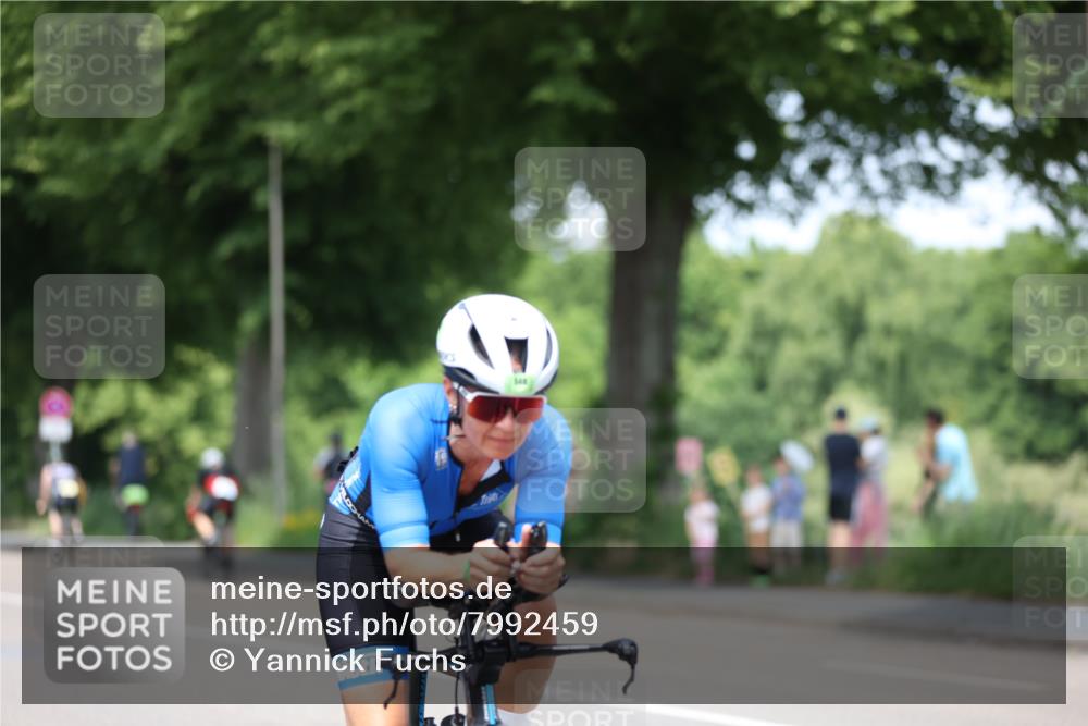 15.06.2025 - 7 Türme Triathlon Yannick Fuchs http://msf.ph/oto/7992459 15.06.2025 13:05:54 Radfahren 193, 421, 447, 548 meine-sportfotos.de