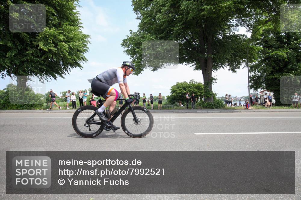 15.06.2025 - 7 Türme Triathlon Yannick Fuchs http://msf.ph/oto/7992521 15.06.2025 13:28:20 Radfahren 404, 438, 597, 649, 740, 792 meine-sportfotos.de