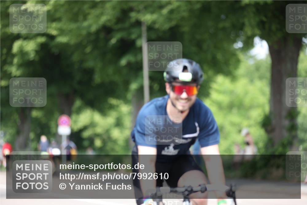15.06.2025 - 7 Türme Triathlon Yannick Fuchs http://msf.ph/oto/7992610 15.06.2025 13:05:59 Radfahren 320, 447, 479, 794, 972 meine-sportfotos.de