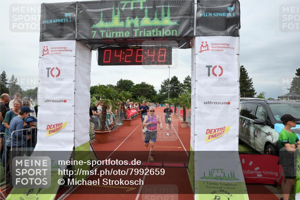 15.06.2025 - 7 Türme Triathlon Michael Strokosch http://msf.ph/oto/7992659 15.06.2025 14:26:48 Ziel 385, 1022, 1194 meine-sportfotos.de