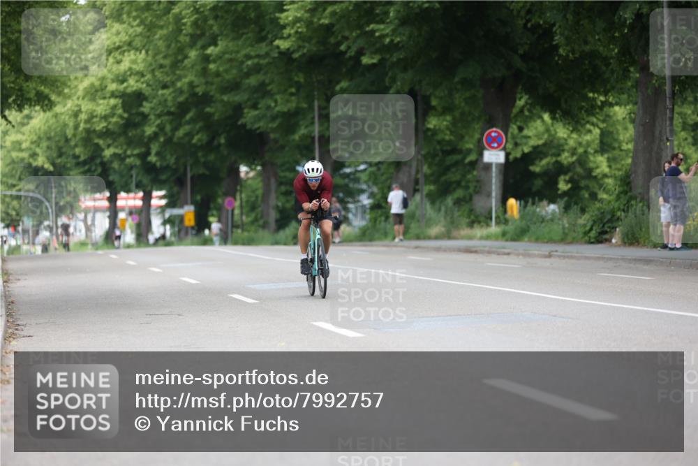 15.06.2025 - 7 Türme Triathlon Yannick Fuchs http://msf.ph/oto/7992757 15.06.2025 12:03:07 Radfahren  meine-sportfotos.de