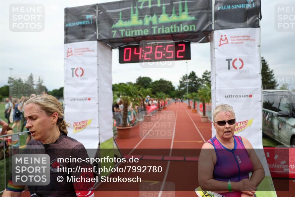 15.06.2025 - 7 Türme Triathlon Michael Strokosch http://msf.ph/oto/7992780 15.06.2025 14:26:51 Ziel 385, 1022, 1194 meine-sportfotos.de
