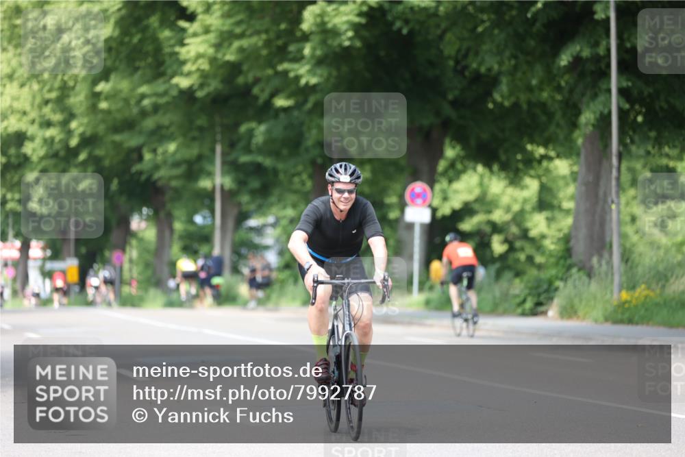 15.06.2025 - 7 Türme Triathlon Yannick Fuchs http://msf.ph/oto/7992787 15.06.2025 13:06:09 Radfahren 509, 794 meine-sportfotos.de