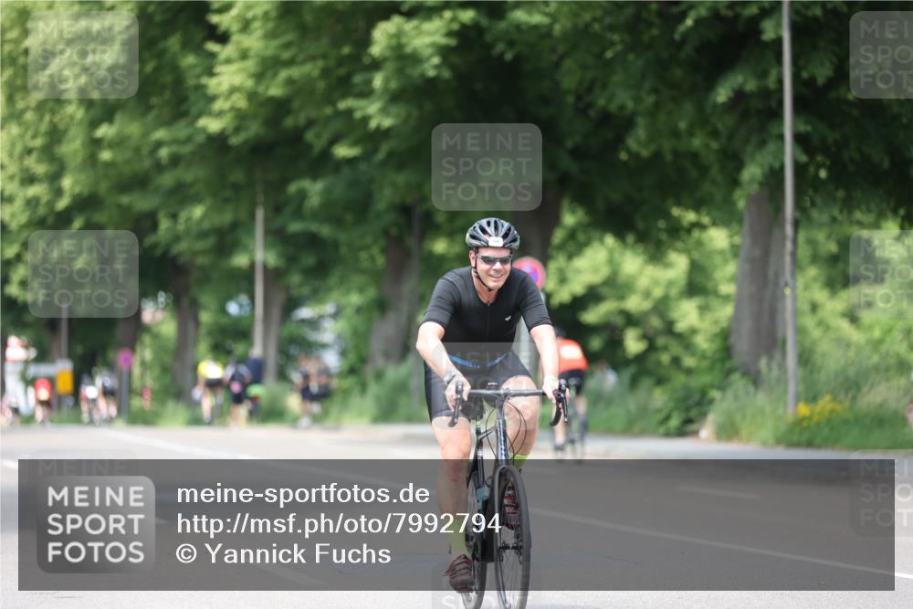 15.06.2025 - 7 Türme Triathlon Yannick Fuchs http://msf.ph/oto/7992794 15.06.2025 13:06:10 Radfahren 509 meine-sportfotos.de