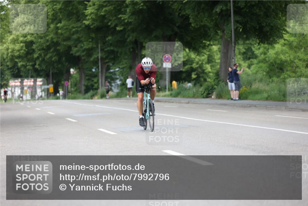 15.06.2025 - 7 Türme Triathlon Yannick Fuchs http://msf.ph/oto/7992796 15.06.2025 12:03:08 Radfahren  meine-sportfotos.de