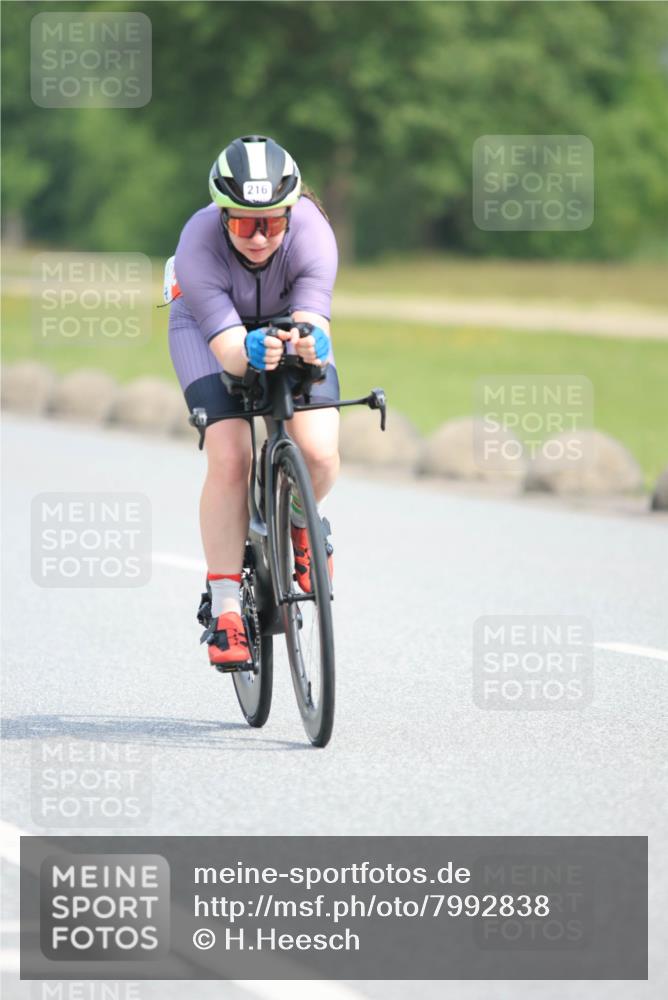 15.06.2025 - 27. Vierlanden-Triathlon H.Heesch http://msf.ph/oto/7992838 15.06.2025 10:19:15 Radfahren 37, 216, 387, 391, 399 meine-sportfotos.de