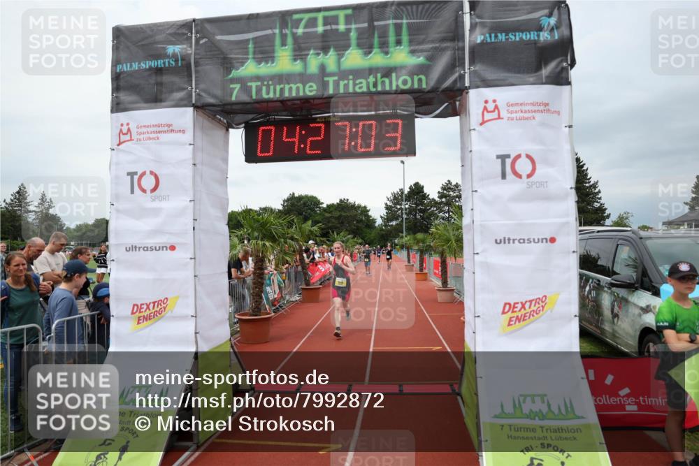 15.06.2025 - 7 Türme Triathlon Michael Strokosch http://msf.ph/oto/7992872 15.06.2025 14:27:03 Ziel 908, 1040 meine-sportfotos.de