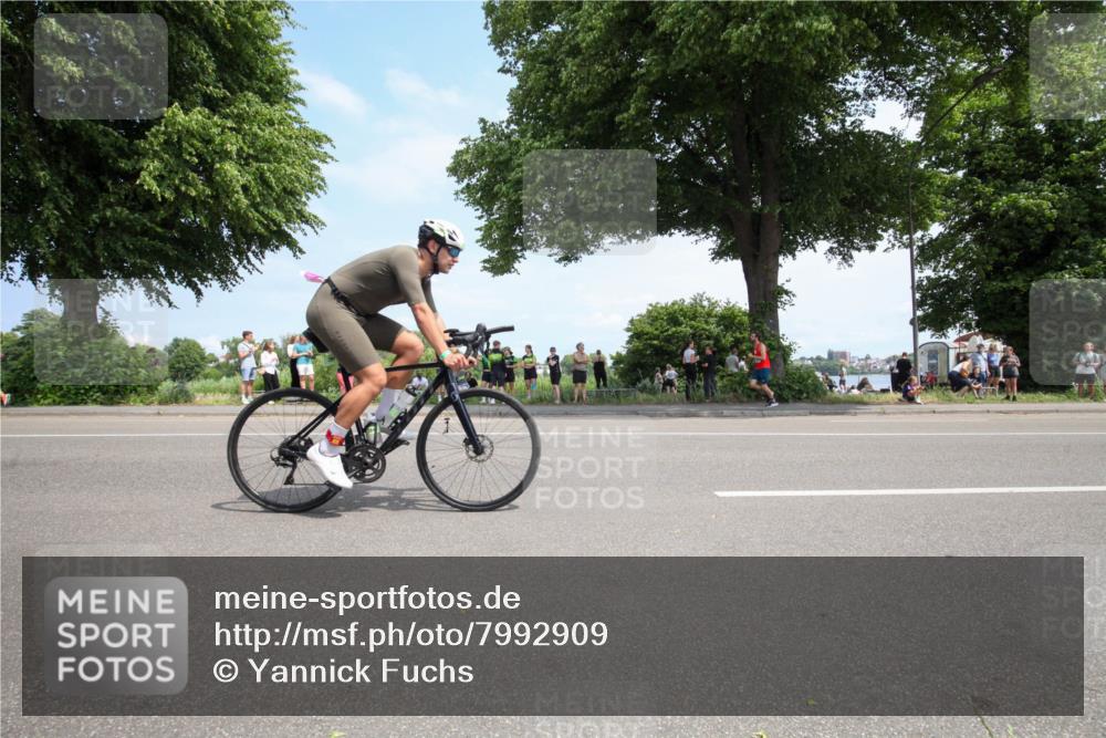 15.06.2025 - 7 Türme Triathlon Yannick Fuchs http://msf.ph/oto/7992909 15.06.2025 13:29:40 Radfahren 284, 499, 623, 635, 707, 950 meine-sportfotos.de
