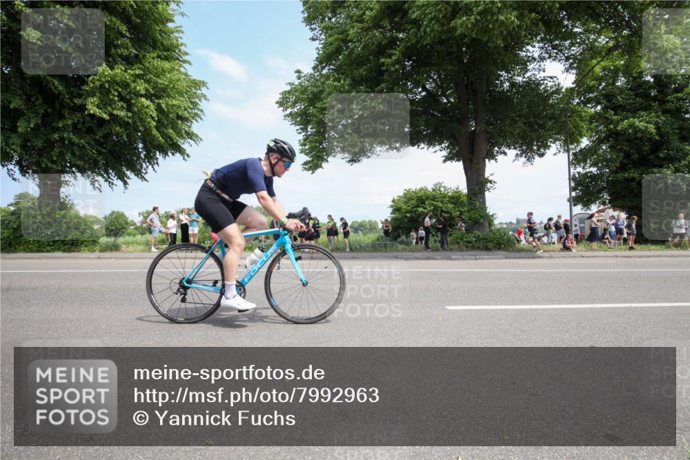 15.06.2025 - 7 Türme Triathlon Yannick Fuchs http://msf.ph/oto/7992963 15.06.2025 13:30:00 Radfahren 606, 818, 1149 meine-sportfotos.de