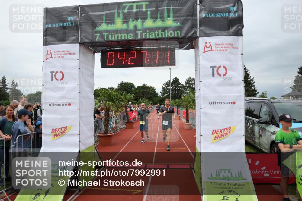 15.06.2025 - 7 Türme Triathlon Michael Strokosch http://msf.ph/oto/7992991 15.06.2025 14:27:11 Ziel 612, 794, 1040 meine-sportfotos.de