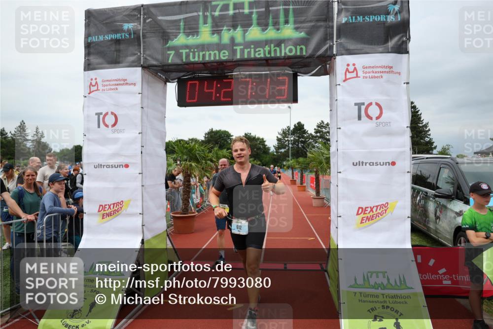15.06.2025 - 7 Türme Triathlon Michael Strokosch http://msf.ph/oto/7993080 15.06.2025 14:27:12 Ziel 612, 794, 1040 meine-sportfotos.de