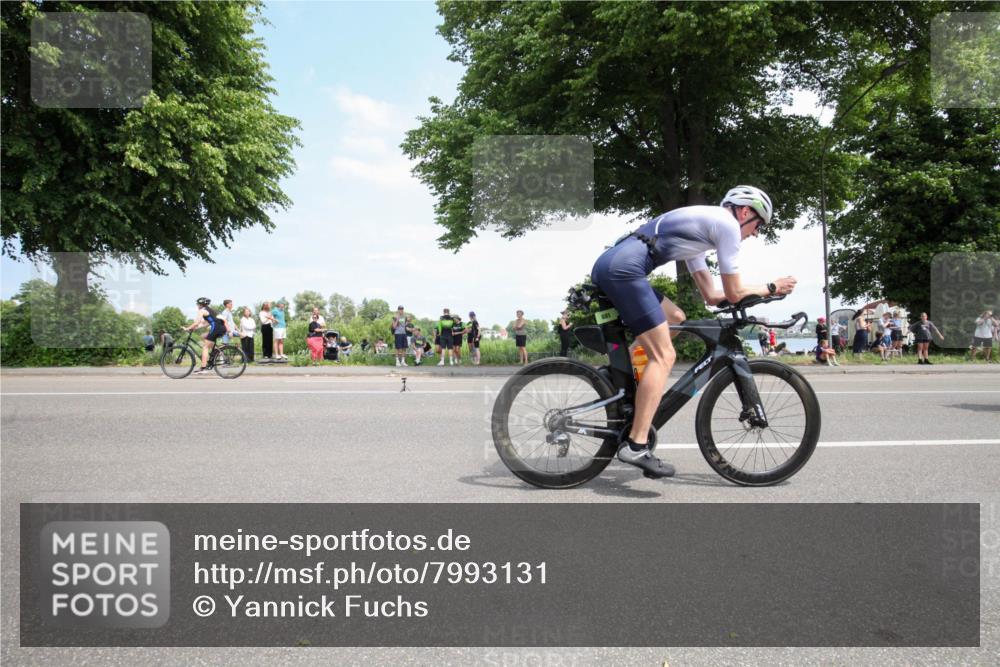 15.06.2025 - 7 Türme Triathlon Yannick Fuchs http://msf.ph/oto/7993131 15.06.2025 13:30:25 Radfahren 305, 332, 462, 681, 1019, 1028, 1070 meine-sportfotos.de
