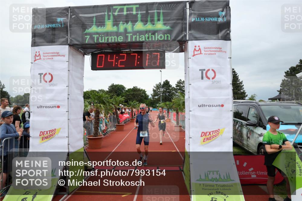 15.06.2025 - 7 Türme Triathlon Michael Strokosch http://msf.ph/oto/7993154 15.06.2025 14:27:17 Ziel 612, 621, 794, 835, 1079 meine-sportfotos.de