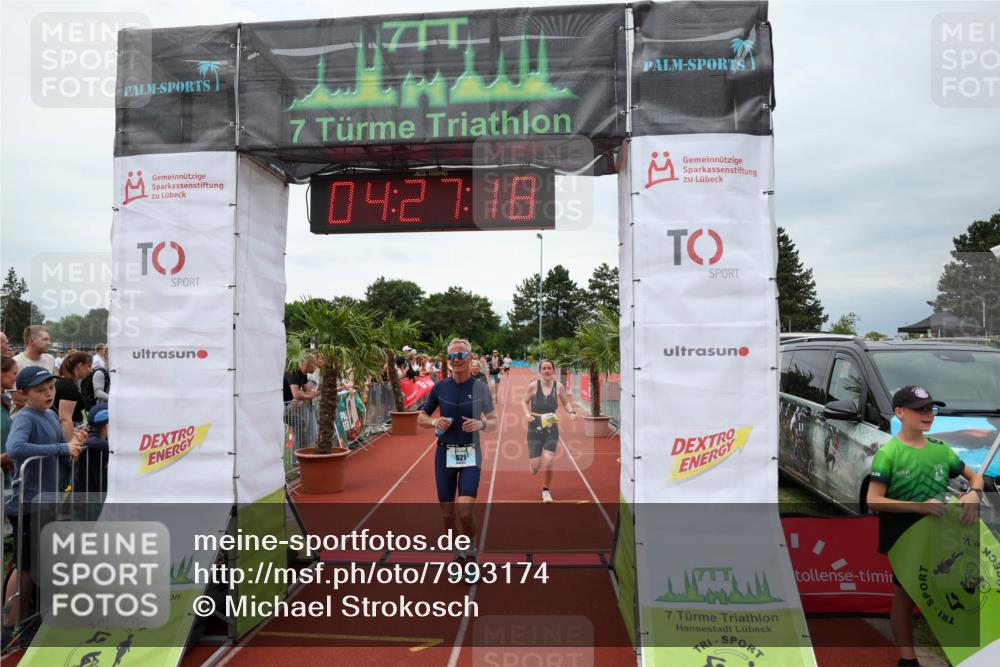 15.06.2025 - 7 Türme Triathlon Michael Strokosch http://msf.ph/oto/7993174 15.06.2025 14:27:17 Ziel 612, 621, 794, 835, 1079 meine-sportfotos.de