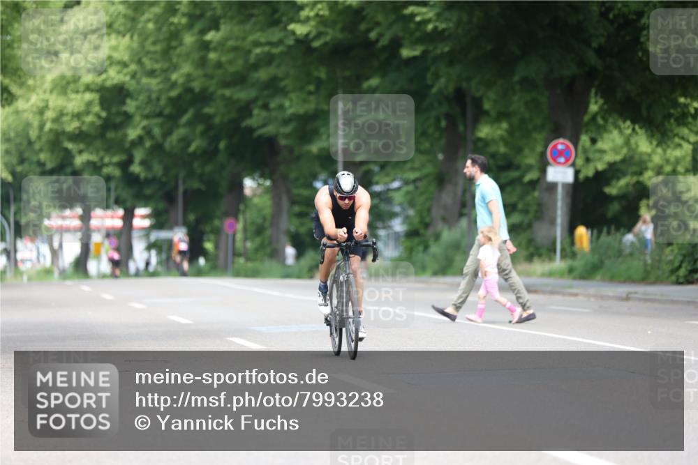 15.06.2025 - 7 Türme Triathlon Yannick Fuchs http://msf.ph/oto/7993238 15.06.2025 12:06:30 Radfahren 295 meine-sportfotos.de