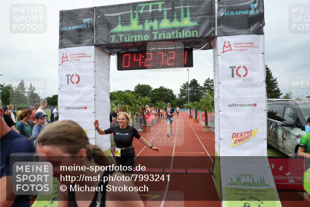 15.06.2025 - 7 Türme Triathlon Michael Strokosch http://msf.ph/oto/7993241 15.06.2025 14:27:20 Ziel 498, 621, 794, 835, 1079 meine-sportfotos.de