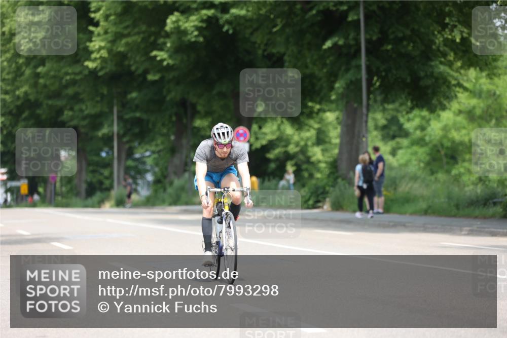 15.06.2025 - 7 Türme Triathlon Yannick Fuchs http://msf.ph/oto/7993298 15.06.2025 12:06:49 Radfahren 337 meine-sportfotos.de