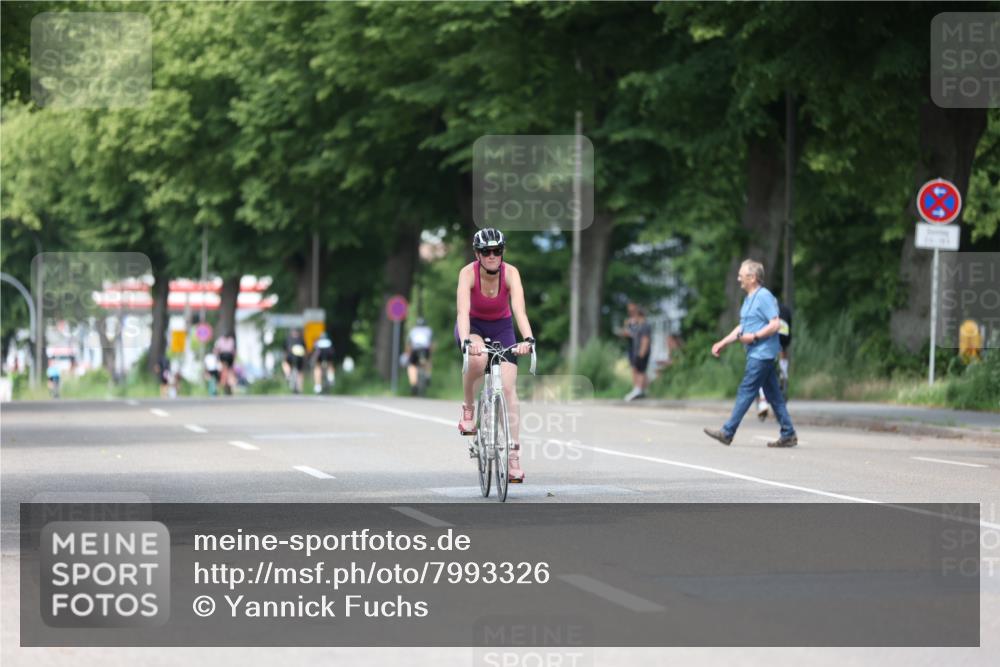 15.06.2025 - 7 Türme Triathlon Yannick Fuchs http://msf.ph/oto/7993326 15.06.2025 13:07:04 Radfahren 617, 785, 1080 meine-sportfotos.de