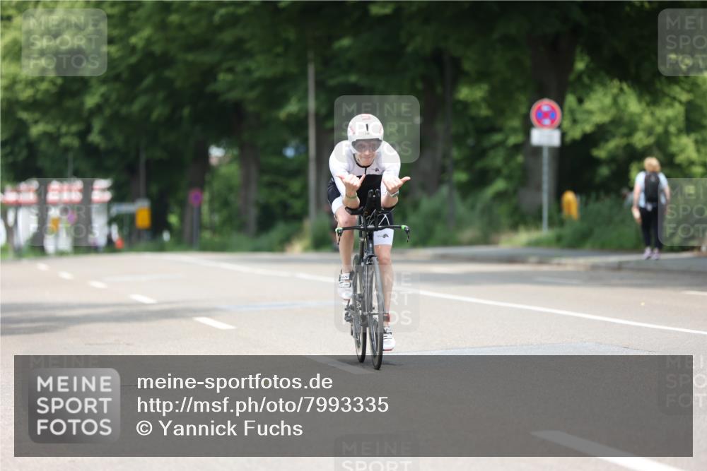 15.06.2025 - 7 Türme Triathlon Yannick Fuchs http://msf.ph/oto/7993335 15.06.2025 12:06:57 Radfahren 311 meine-sportfotos.de