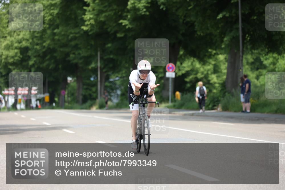 15.06.2025 - 7 Türme Triathlon Yannick Fuchs http://msf.ph/oto/7993349 15.06.2025 12:06:57 Radfahren 311 meine-sportfotos.de