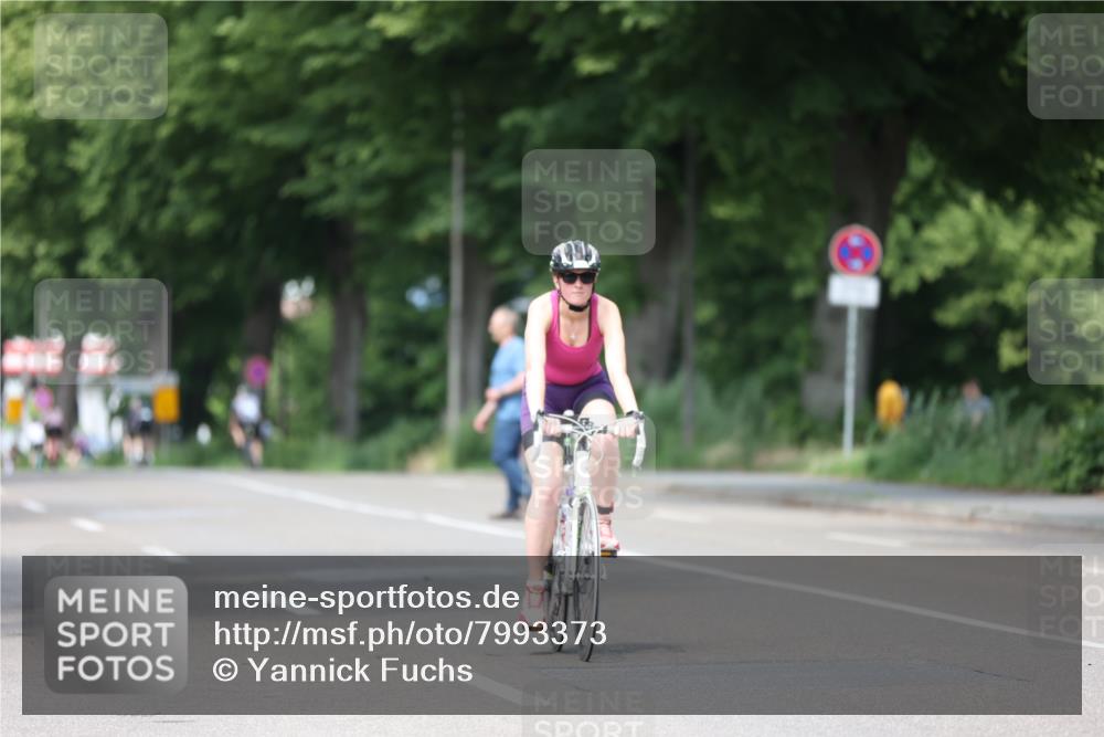 15.06.2025 - 7 Türme Triathlon Yannick Fuchs http://msf.ph/oto/7993373 15.06.2025 13:07:05 Radfahren 617, 785, 1080 meine-sportfotos.de