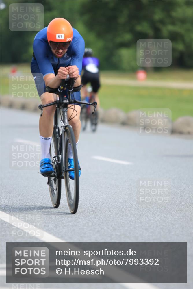 15.06.2025 - 27. Vierlanden-Triathlon H.Heesch http://msf.ph/oto/7993392 15.06.2025 10:23:52 Radfahren 61, 131, 475, 476, 511, 521, 554, 590 meine-sportfotos.de