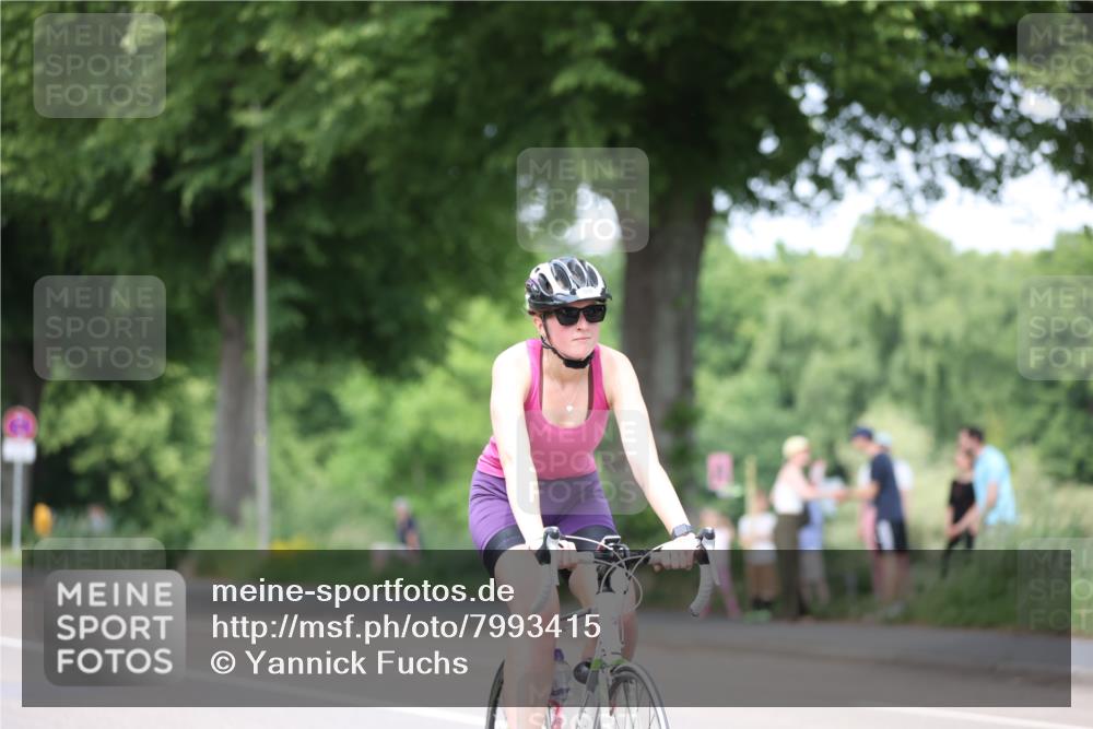 15.06.2025 - 7 Türme Triathlon Yannick Fuchs http://msf.ph/oto/7993415 15.06.2025 13:07:07 Radfahren 617, 785, 1080 meine-sportfotos.de