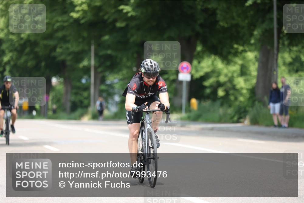 15.06.2025 - 7 Türme Triathlon Yannick Fuchs http://msf.ph/oto/7993476 15.06.2025 12:07:34 Radfahren 294 meine-sportfotos.de
