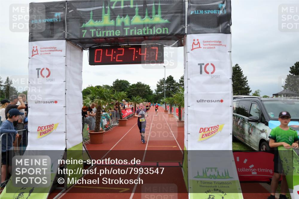 15.06.2025 - 7 Türme Triathlon Michael Strokosch http://msf.ph/oto/7993547 15.06.2025 14:27:47 Ziel 702, 911, 993, 1125 meine-sportfotos.de