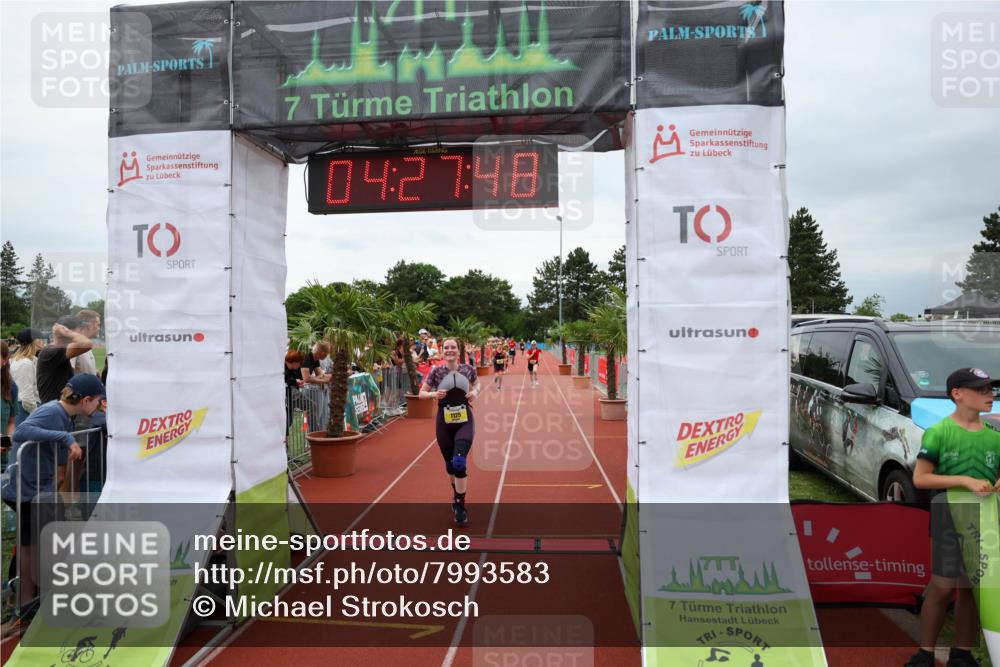 15.06.2025 - 7 Türme Triathlon Michael Strokosch http://msf.ph/oto/7993583 15.06.2025 14:27:47 Ziel 702, 911, 993, 1125 meine-sportfotos.de