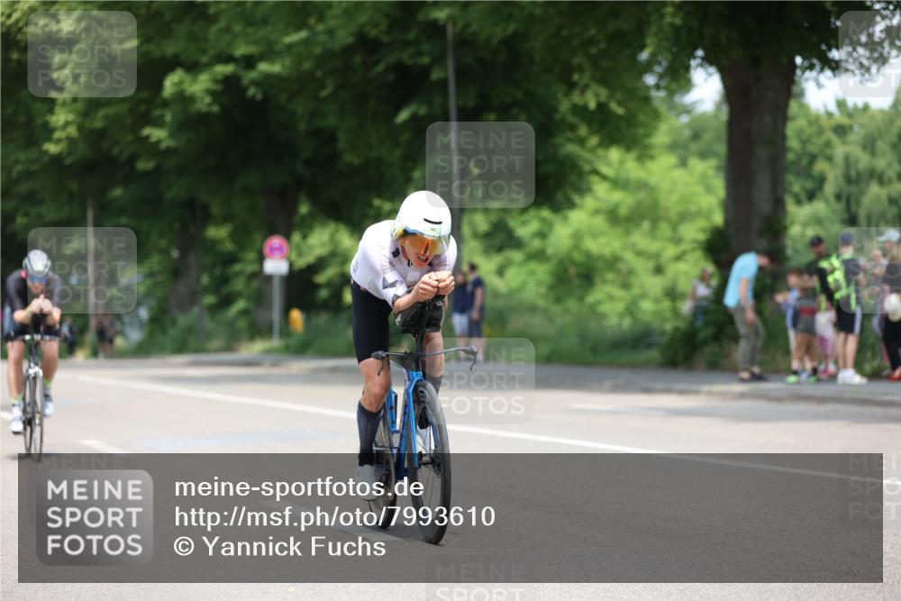 15.06.2025 - 7 Türme Triathlon Yannick Fuchs http://msf.ph/oto/7993610 15.06.2025 12:07:47 Radfahren 280, 282, 285, 292, 333 meine-sportfotos.de