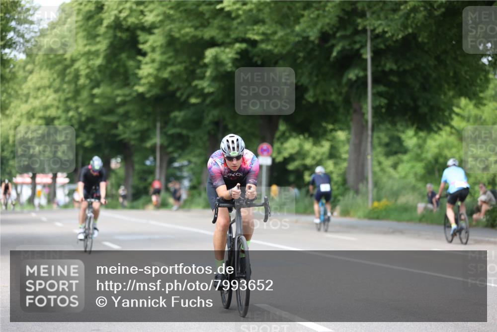 15.06.2025 - 7 Türme Triathlon Yannick Fuchs http://msf.ph/oto/7993652 15.06.2025 13:07:31 Radfahren 285, 295, 324, 548 meine-sportfotos.de
