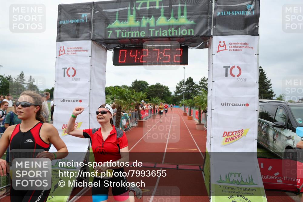 15.06.2025 - 7 Türme Triathlon Michael Strokosch http://msf.ph/oto/7993655 15.06.2025 14:27:52 Ziel 485, 911, 993, 1125 meine-sportfotos.de