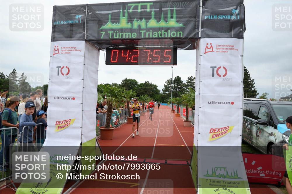 15.06.2025 - 7 Türme Triathlon Michael Strokosch http://msf.ph/oto/7993665 15.06.2025 14:27:55 Ziel 485, 606, 911, 993, 1125 meine-sportfotos.de