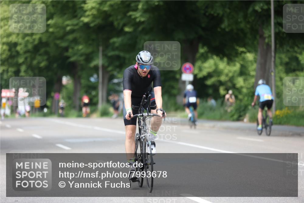 15.06.2025 - 7 Türme Triathlon Yannick Fuchs http://msf.ph/oto/7993678 15.06.2025 13:07:32 Radfahren 285, 295, 324, 548 meine-sportfotos.de
